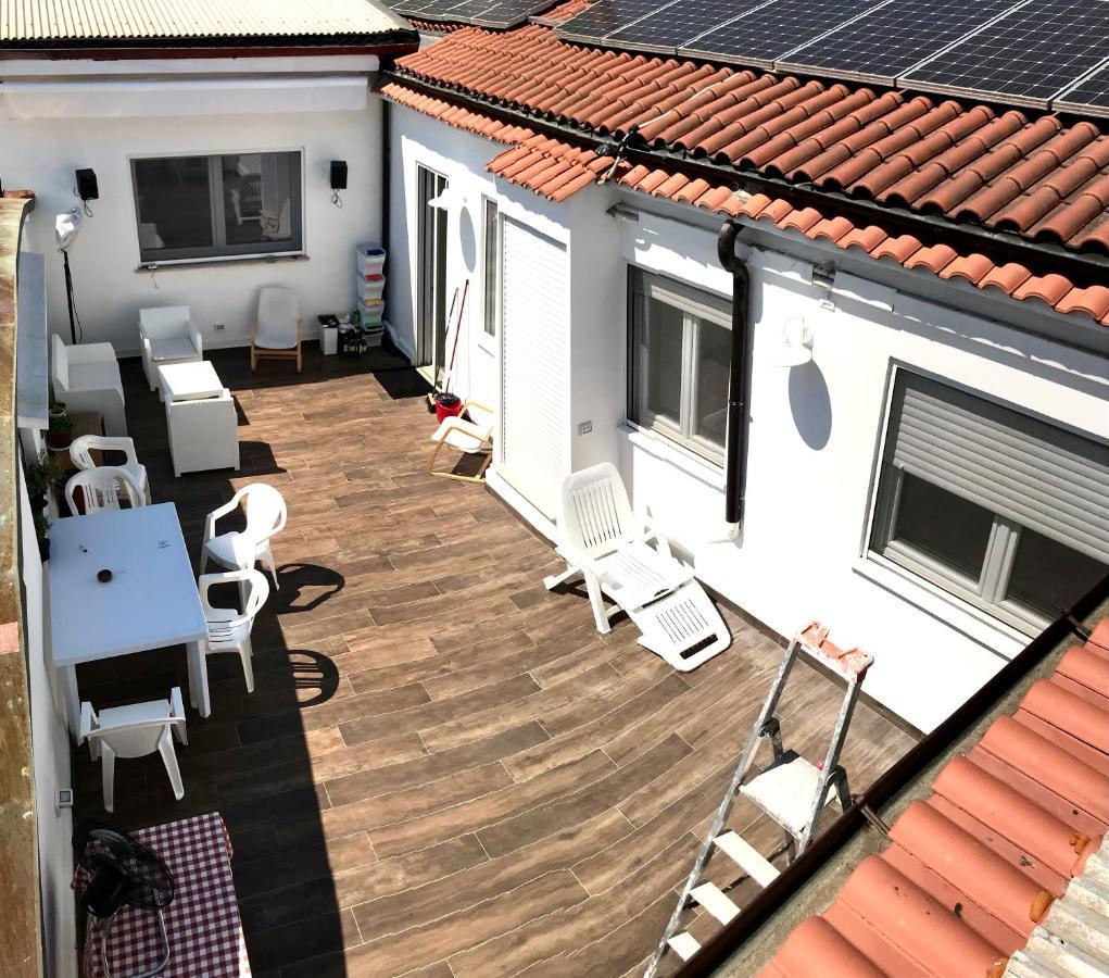 פררה Stanza E Bagno Privato, Idromassaggio Con Extra Fee, In Appartamento מראה חיצוני תמונה