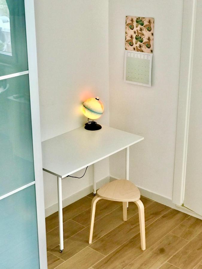 פררה Stanza E Bagno Privato, Idromassaggio Con Extra Fee, In Appartamento מראה חיצוני תמונה